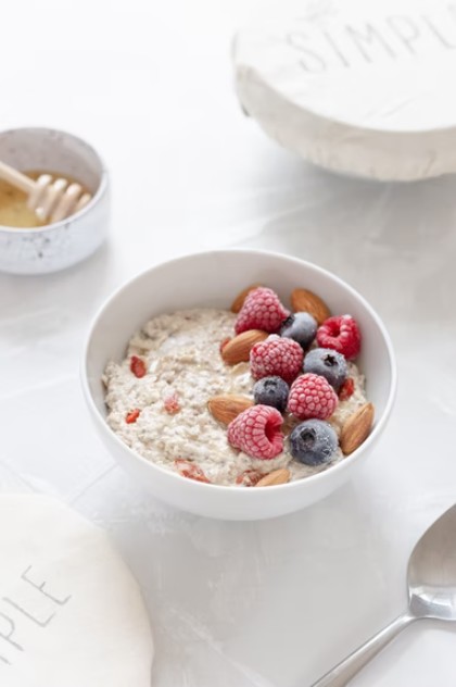 oatmeal with fruits